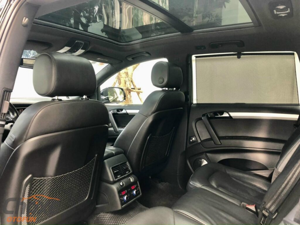 Audi Q7 2012