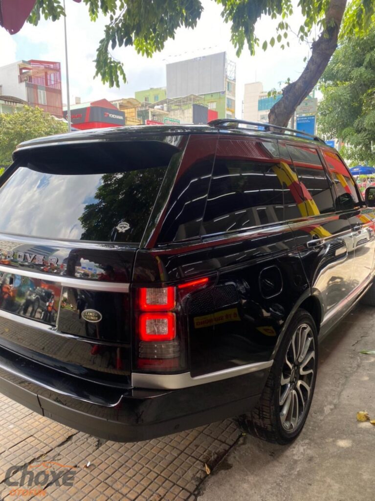 Range Rover Autobiography model 2015