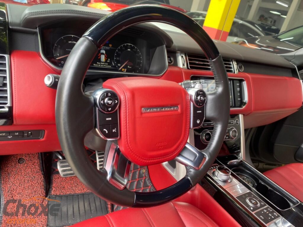 Range Rover Autobiography model 2015