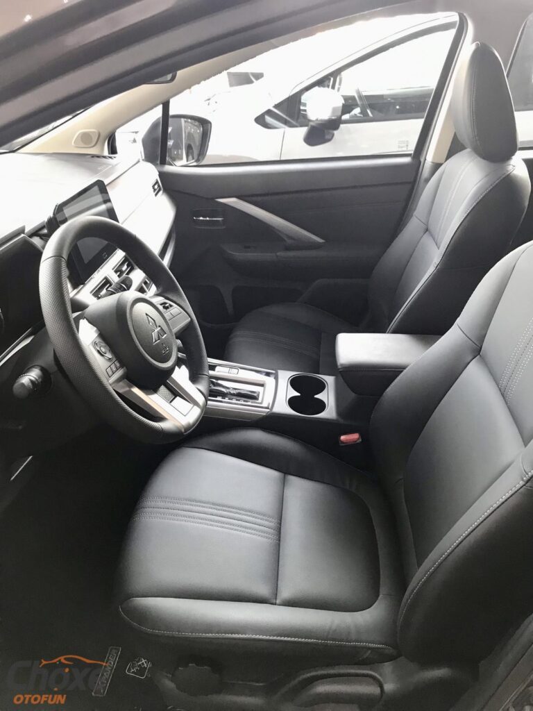 Xpander Premium Vin 22 KM TRƯỚC BẠ 100%